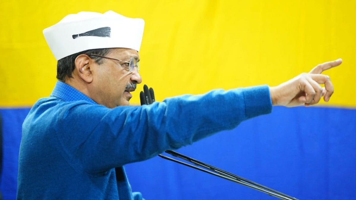 Kejriwal Writes To EC, Alleges AAP Workers Facing ‘Harassment By BJP, Police’ Ahead Of Polls