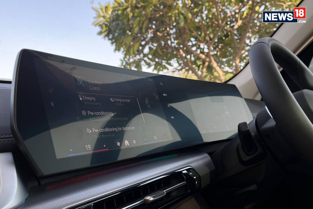 BMW iX LWB. (Shot by Infinix Zero 40/ Shahrukh Shah/ News18)