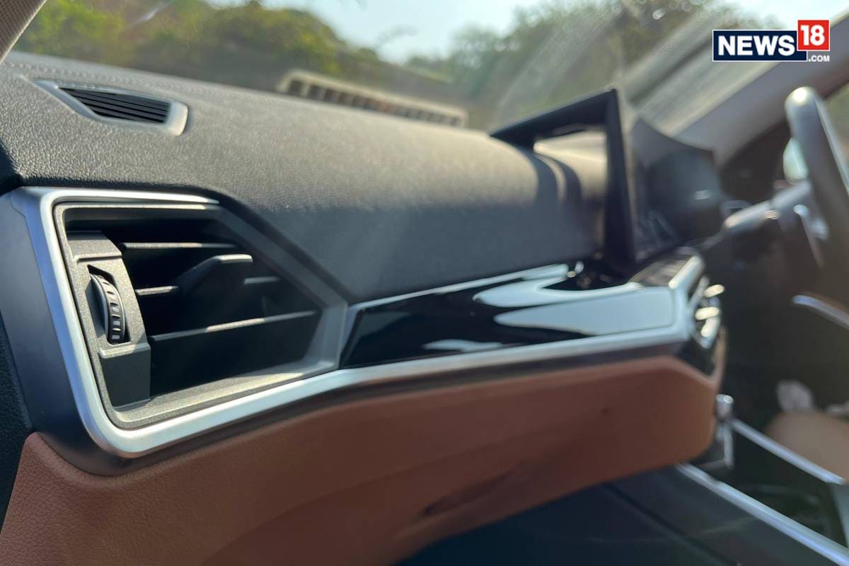 BMW 320Ld M Sport. (Photo: Shahrukh Shah/ News18) BMW 320Ld M Sport. (Photo: Shahrukh Shah/ News18)