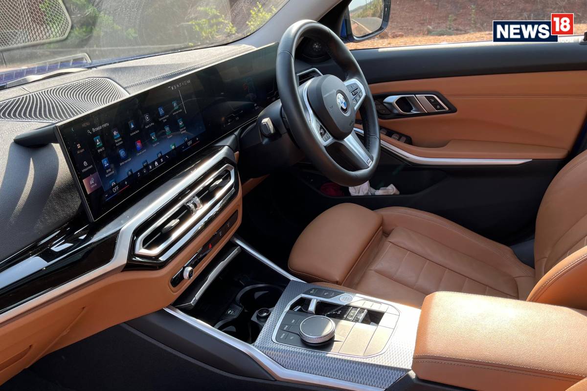 BMW 320Ld M Sport. (Photo: Shahrukh Shah/ News18) BMW 320Ld M Sport. (Photo: Shahrukh Shah/ News18)