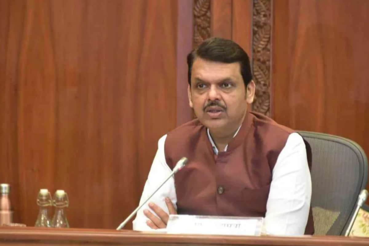 'Will Dig Them Out From Their Graves': Fadnavis Vows Tough Action Against Those Who Attacked Nagpur Cops