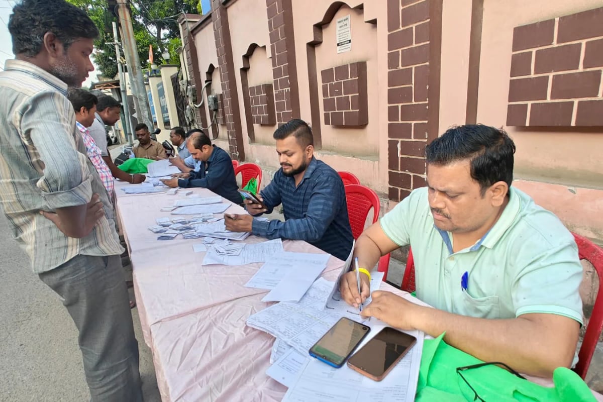 Delhi Elections: Police Warn Against Making ‘Reels’ Inside Polling Booths