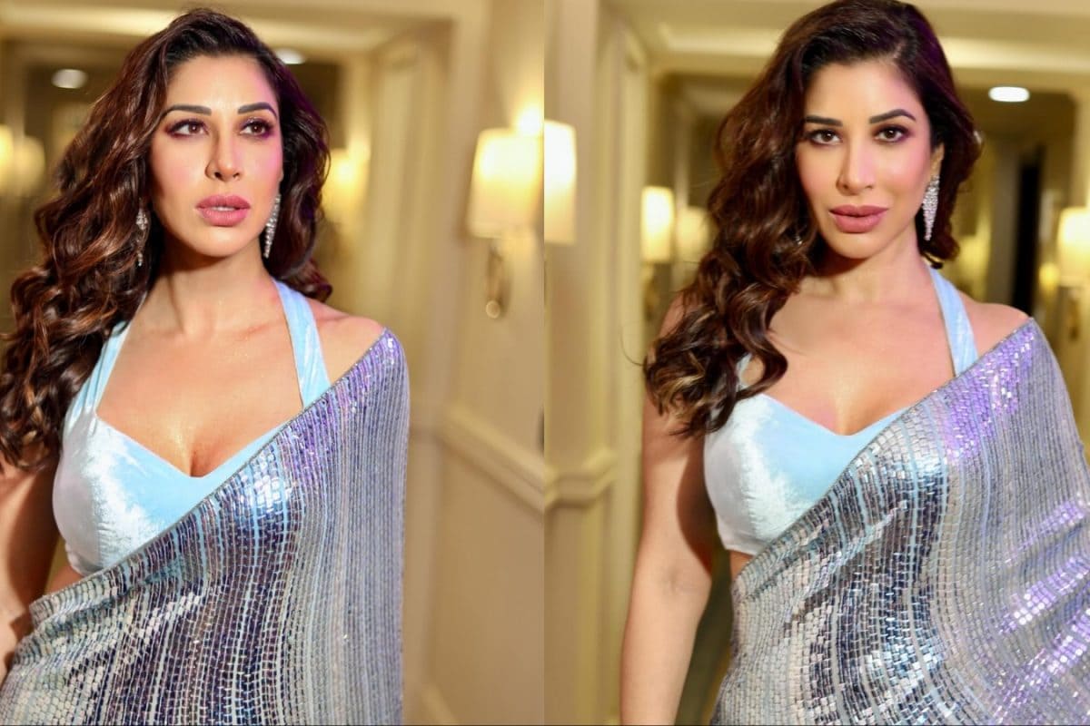 Sophie Choudry Oozes Oomph In A Manish Malhotra Silver Sequinned Saree And Halter Neck Blouse