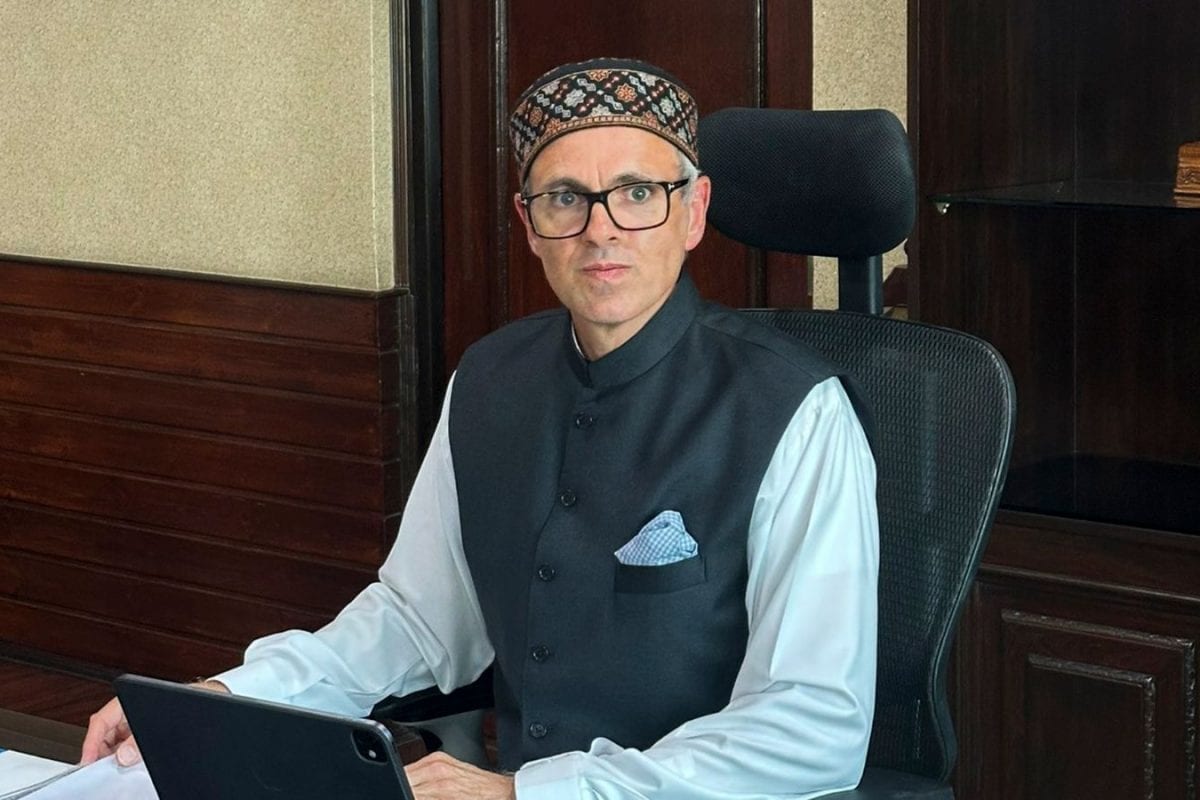 ‘Aur Lado…’: Omar Abdullah’s Dig At AAP-Congress Fight As BJP Set To Sweep Delhi