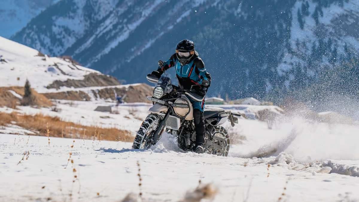 Royal Enfield launched Latest Edition of Riding Gear Adventurer XT, Check Details