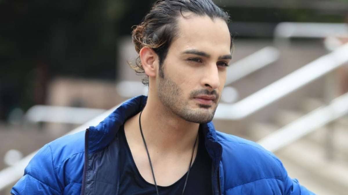 उमर रियाज़ ने एमटीवी रोडीज एक्सएक्सएक्स गैंग लीडर्स प्रिंस, एल्विश, नेहा और रिया चक्रवर्ती