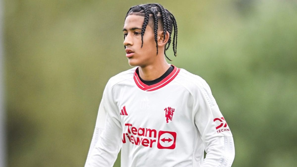 Manchester United’s ‘Kid Messi’ JJ Gabriel Puts Up Enthralling Show Against Manchester City – News18