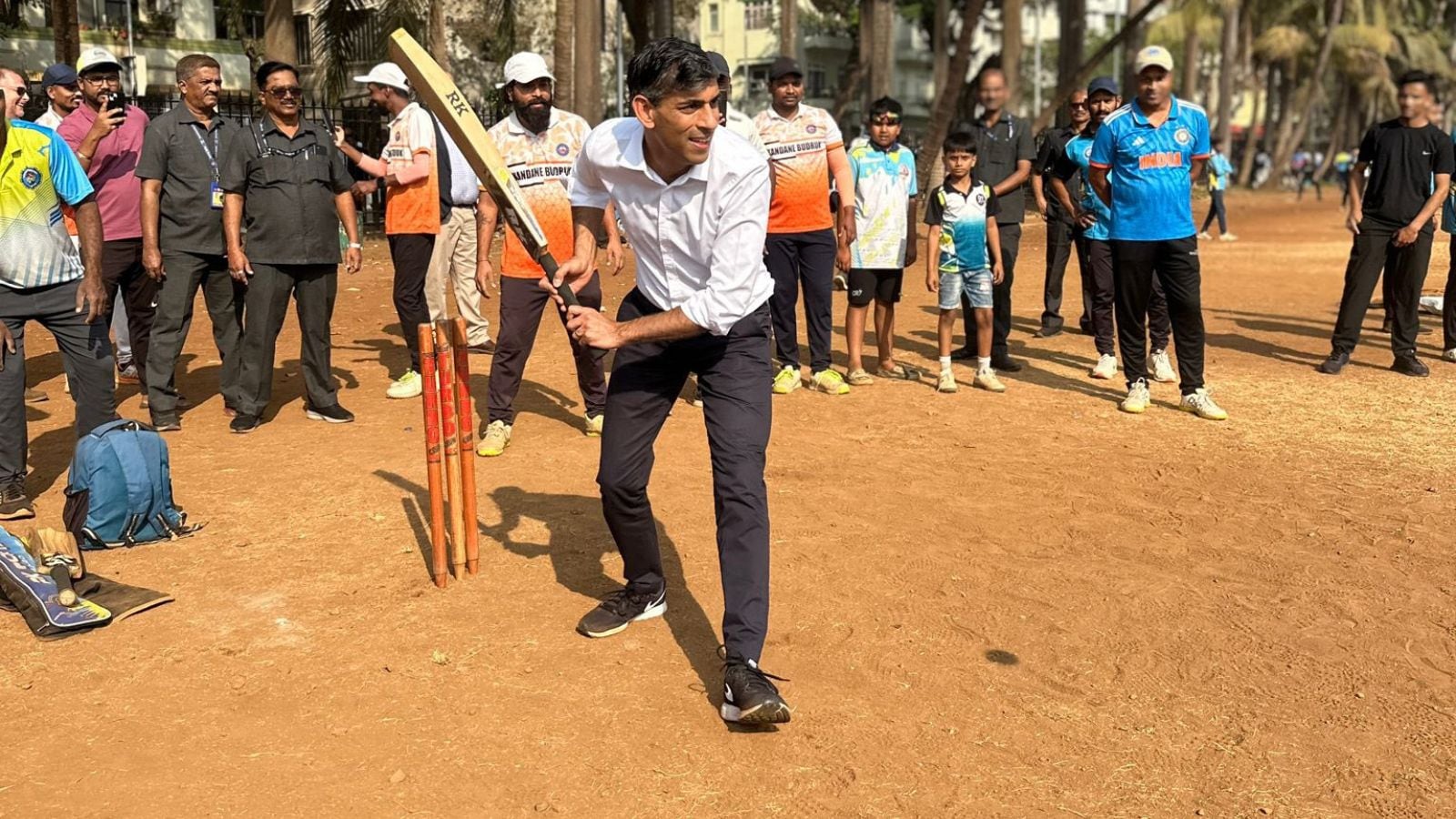 Former British Prime Minister Rishi Sunak Enjoys Cricket at Mumbai's Parsee Gymkhana