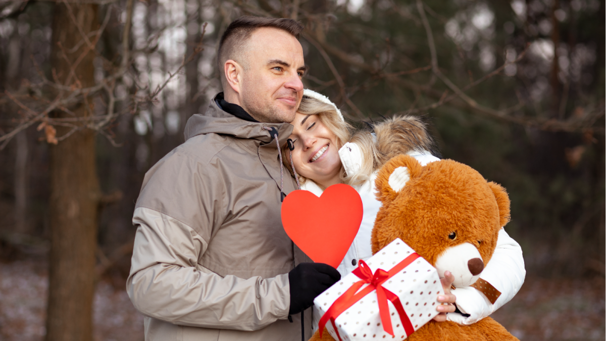 Happy Teddy Day 2025: 4 Unique Ways to Gift A Teddy