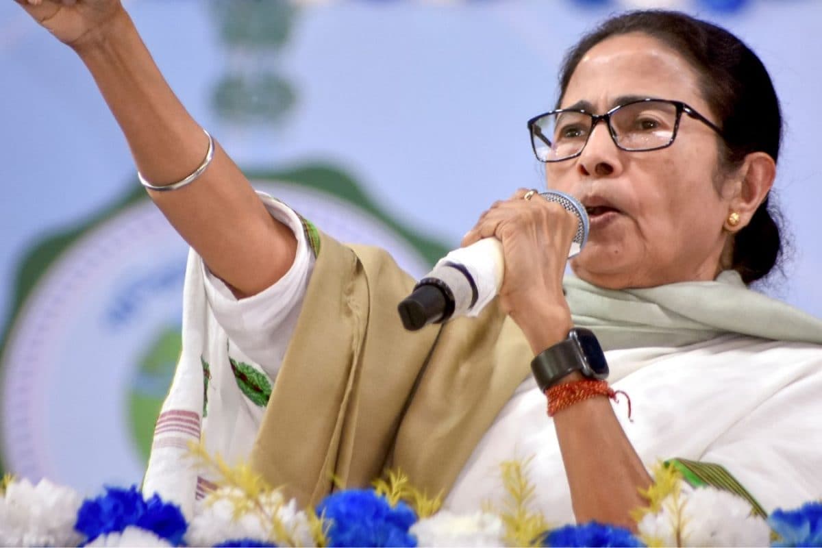 ‘Will Fight 2026 Polls Alone’: Delhi Debacle Behind Mamata Banerjee’s Message To MLAs?