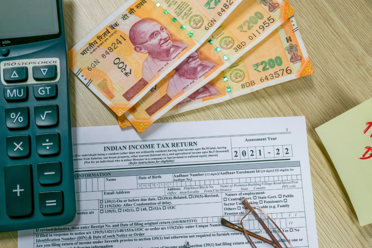 Want To Save Big On Income Tax? Take These Steps Before March 31