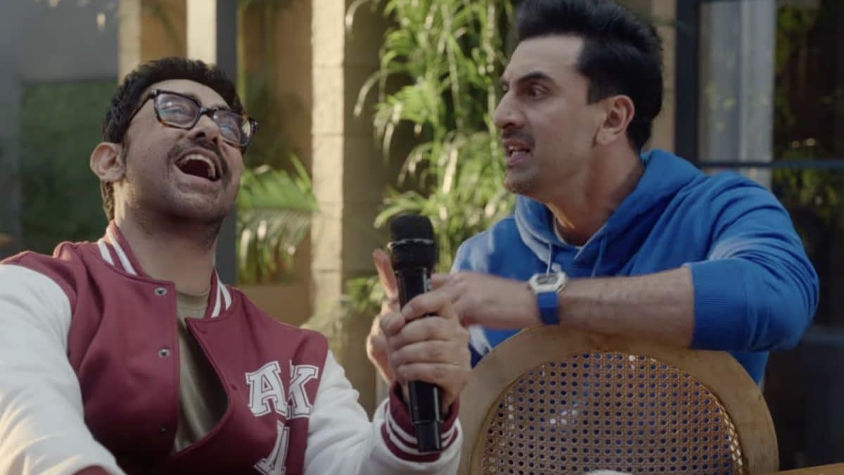 Ranbir Kapoor Accidentally Calls Himself ‘Ranbir Singh’; Aamir Khan’s Epic Reaction Goes Viral | Watch