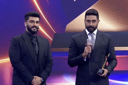 Abhishek Bachchan Gives Marriage Advice To Arjun Kapoor At Showsha Reel Awards: 'Tumhari Shaadi Jab...'