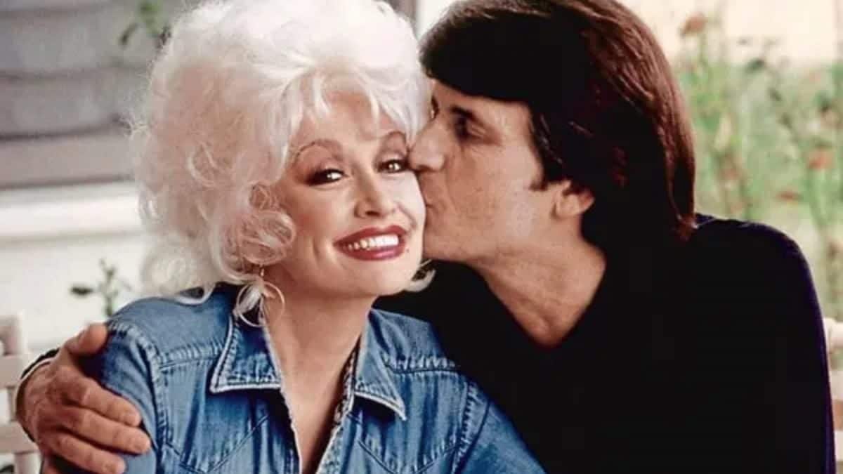 Dolly Parton’s Husband Carl Dean Dies at 82
