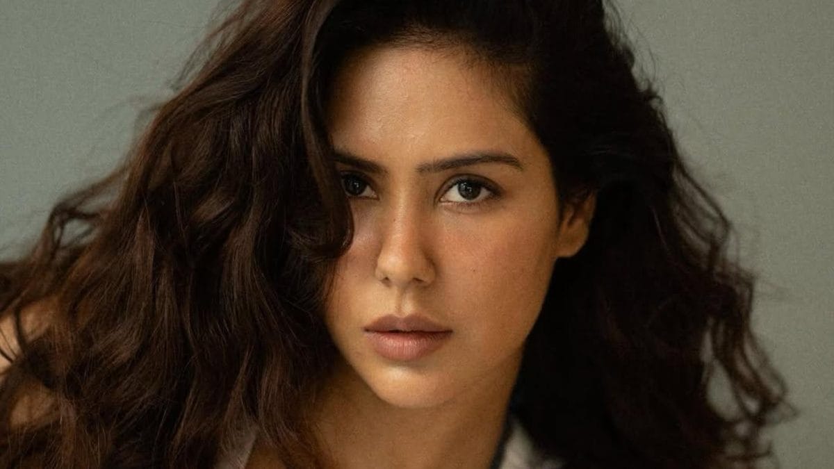 Sonam Bajwa To Rule Bollywood In 2025 With 3 Big Releases | Details Inside
