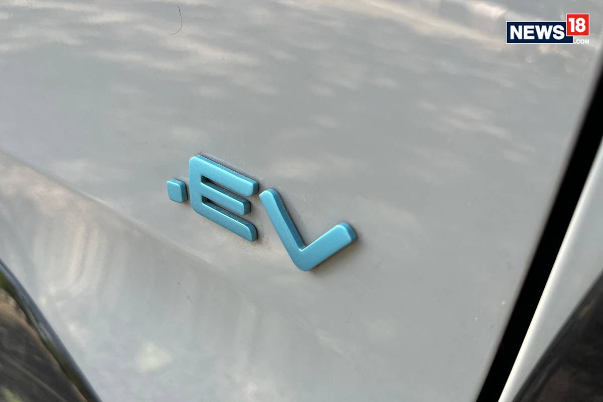 Tata Curvv Electric. (Photo: Shahrukh Shah/ News18) Tata Curvv Electric. (Photo: Shahrukh Shah/ News18)