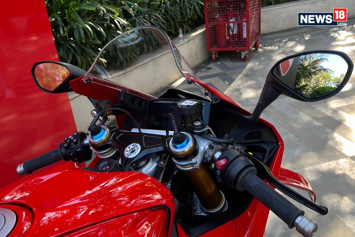 2025 Ducati Panigale V4. (Photo: Shahrukh Shah/ News18) 2025 Ducati Panigale V4. (Photo: Shahrukh Shah/ News18)