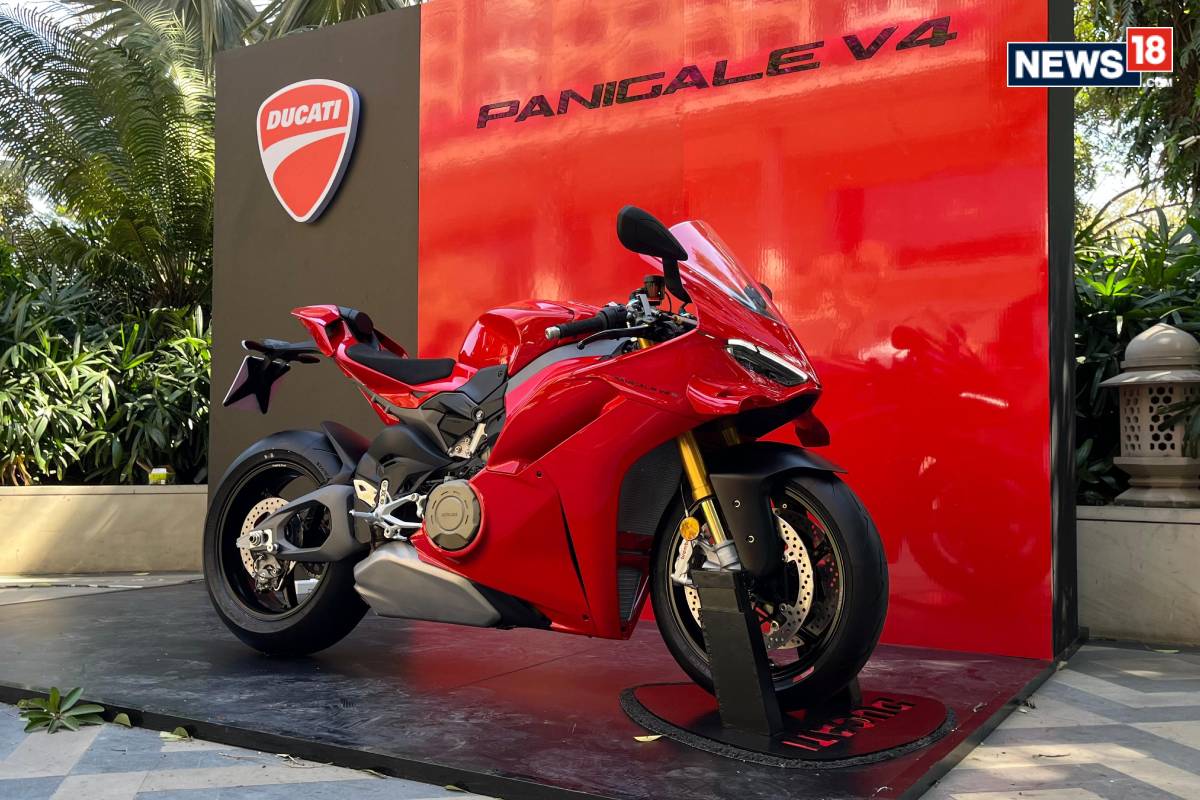 2025 Ducati Panigale V4. (Photo: Shahrukh Shah/ News18) 2025 Ducati Panigale V4. (Photo: Shahrukh Shah/ News18)