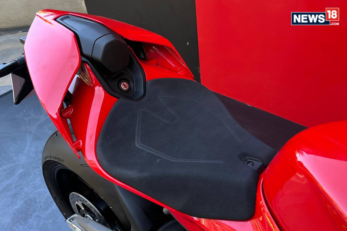 2025 Ducati Panigale V4. (Photo: Shahrukh Shah/ News18) 2025 Ducati Panigale V4. (Photo: Shahrukh Shah/ News18)