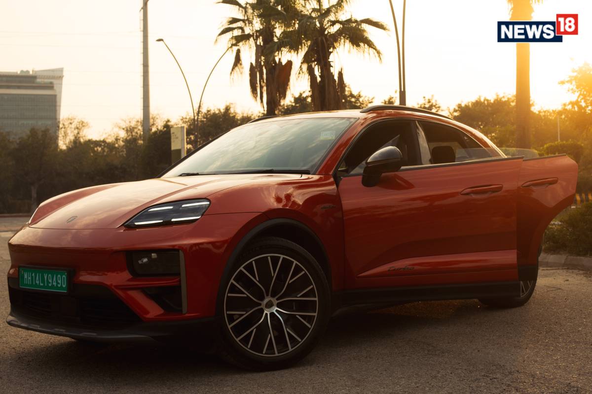 Porsche Macan Turbo EV: (Photo: Shahrukh Shah/ News18) Porsche Macan Turbo EV: (Photo: Shahrukh Shah/ News18)