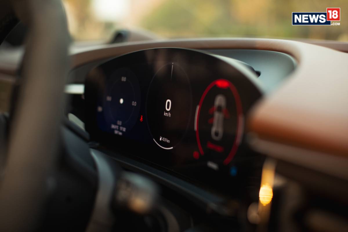 Porsche Macan Turbo EV: (Photo: Shahrukh Shah/ News18) Porsche Macan Turbo EV: (Photo: Shahrukh Shah/ News18)