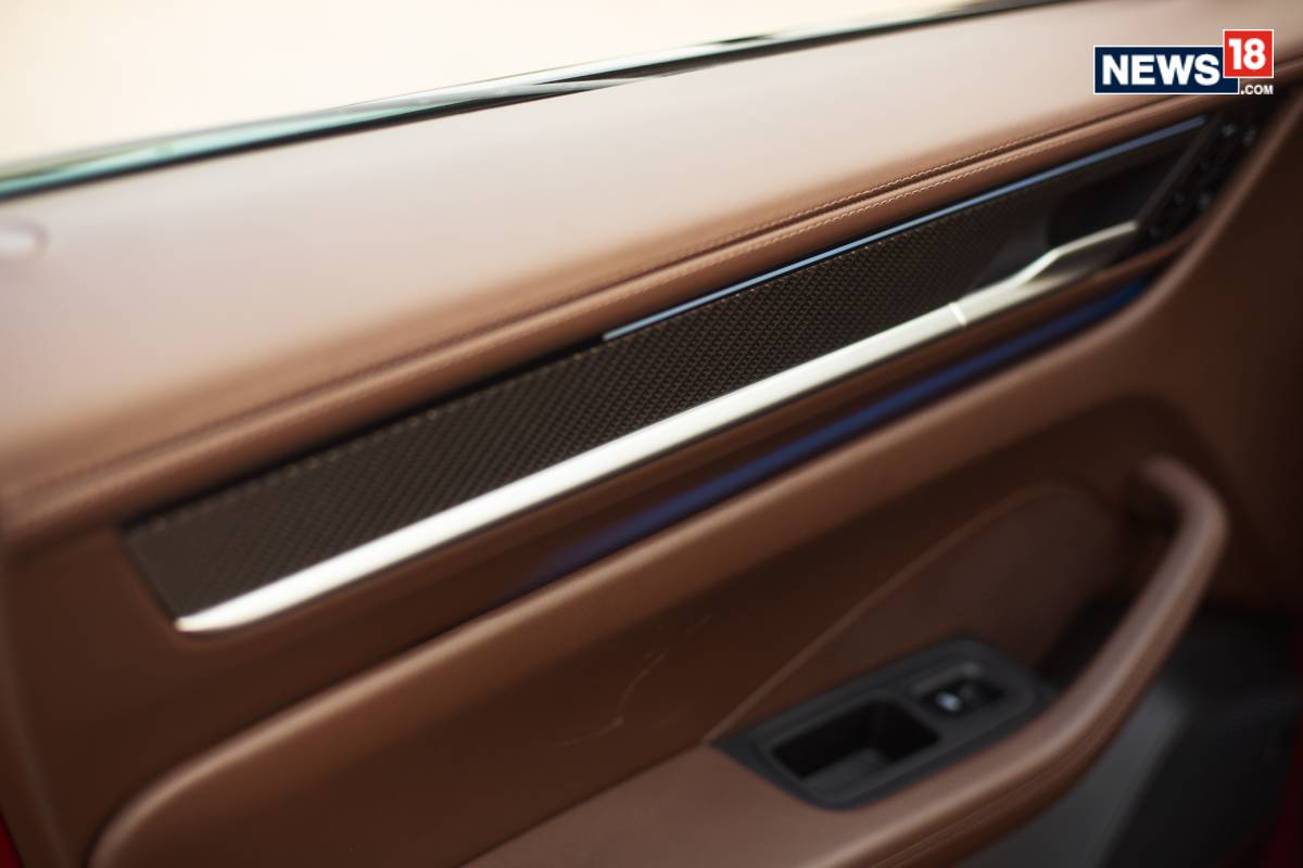 Porsche Macan Turbo EV: (Photo: Shahrukh Shah/ News18) Porsche Macan Turbo EV: (Photo: Shahrukh Shah/ News18)