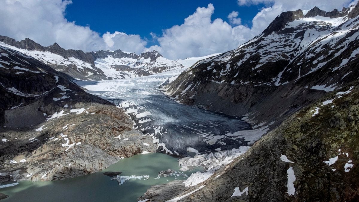 राय | पिघलने वाले ग्लेशियर, राइजिंग इनकार: दुनिया जलती है, जबकि नेतृत्व विफल हो जाता है