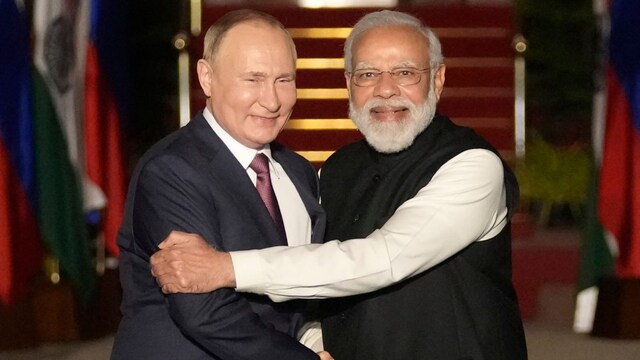 PM Narendra Modi with Russian President Vladimir Putin. (PTI)