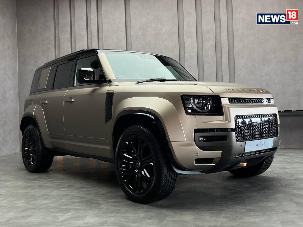 Defender Octa. (Photo: Shahrukh Shah/ News18) Defender Octa. (Photo: Shahrukh Shah/ News18)