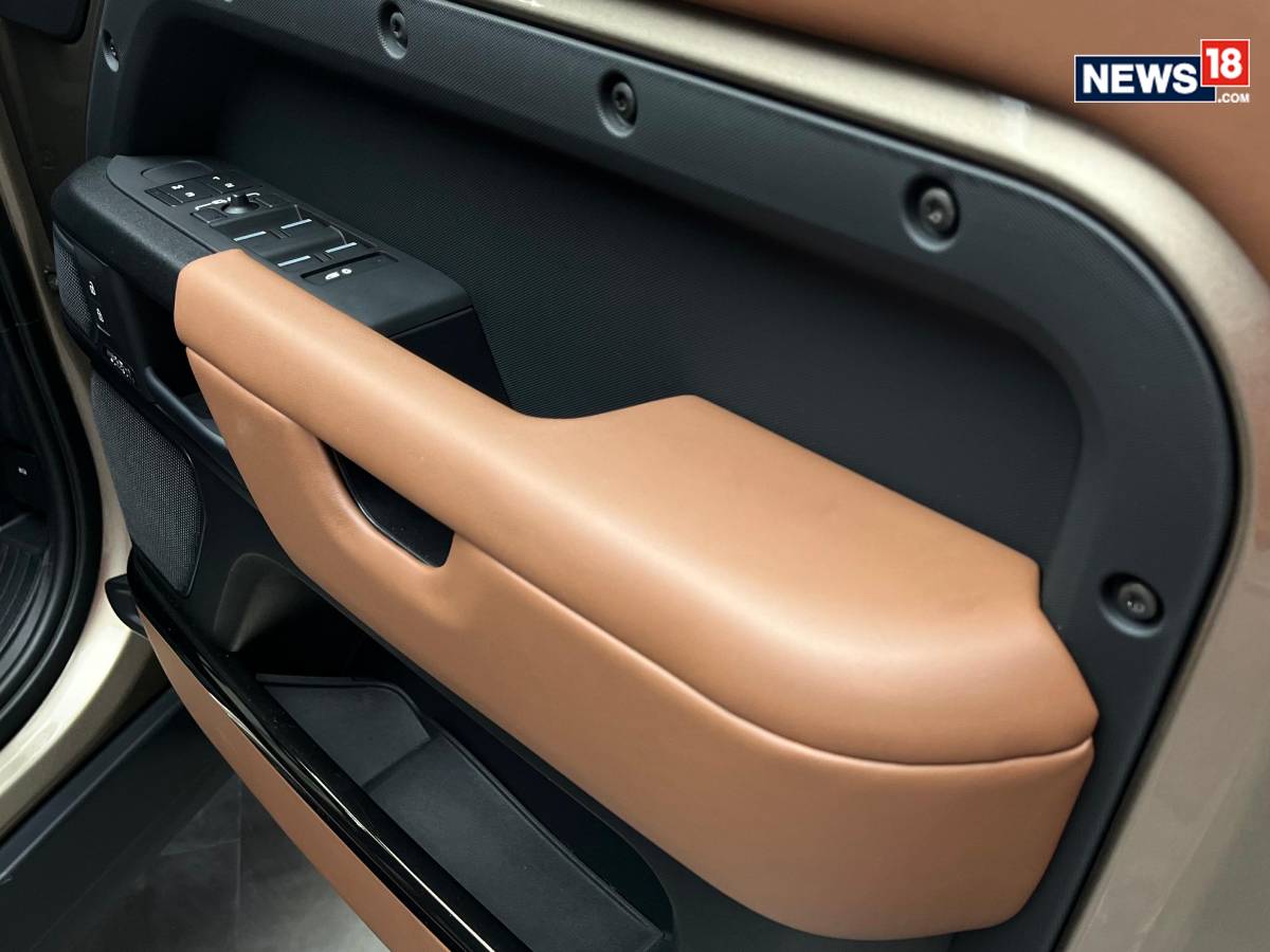 Defender Octa. (Photo: Shahrukh Shah/ News18) Defender Octa. (Photo: Shahrukh Shah/ News18)