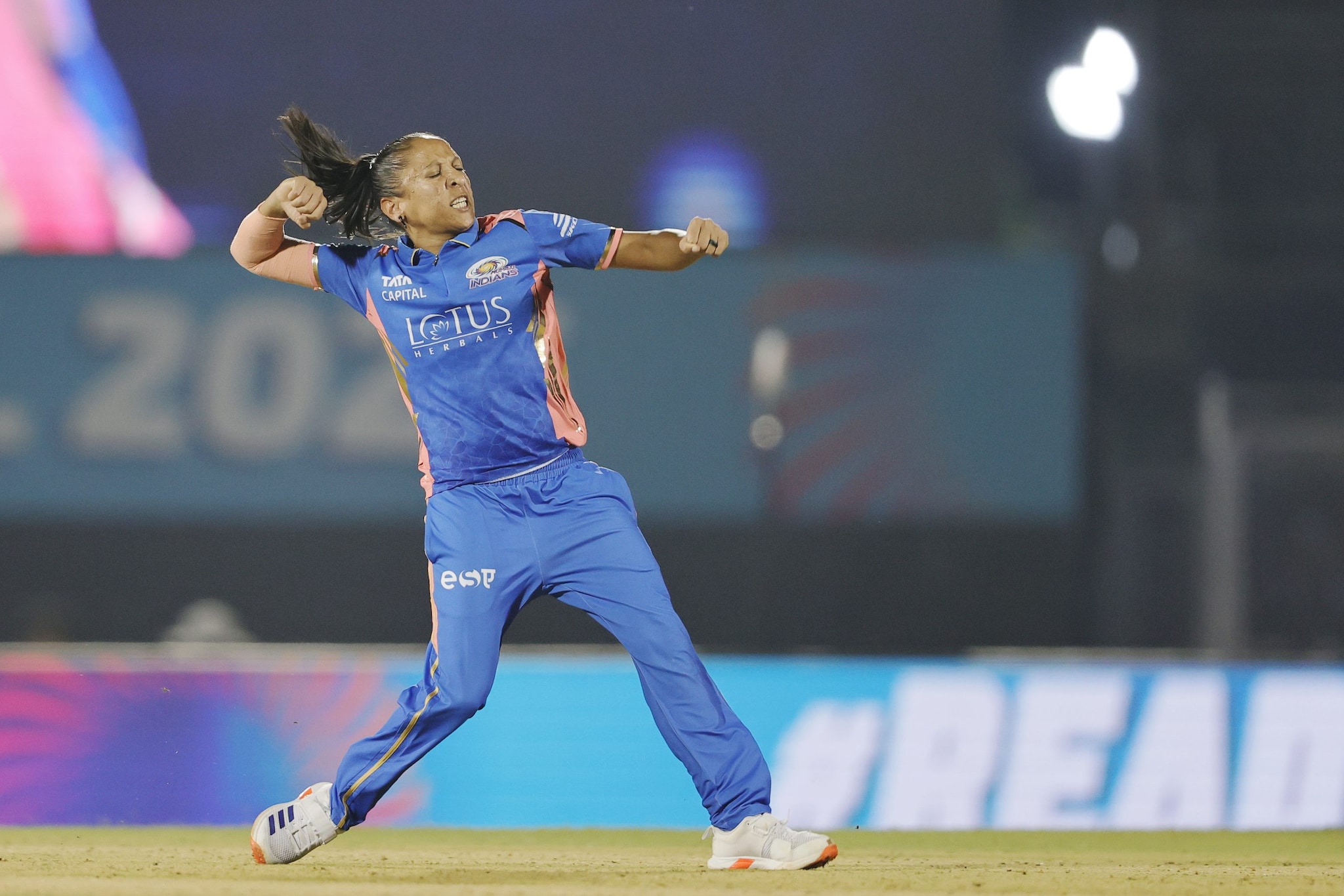 MI Vs GG, WPL 2025 In Pictures: Amelia Kerr, Harmanpreet Kaur Lead MI ...