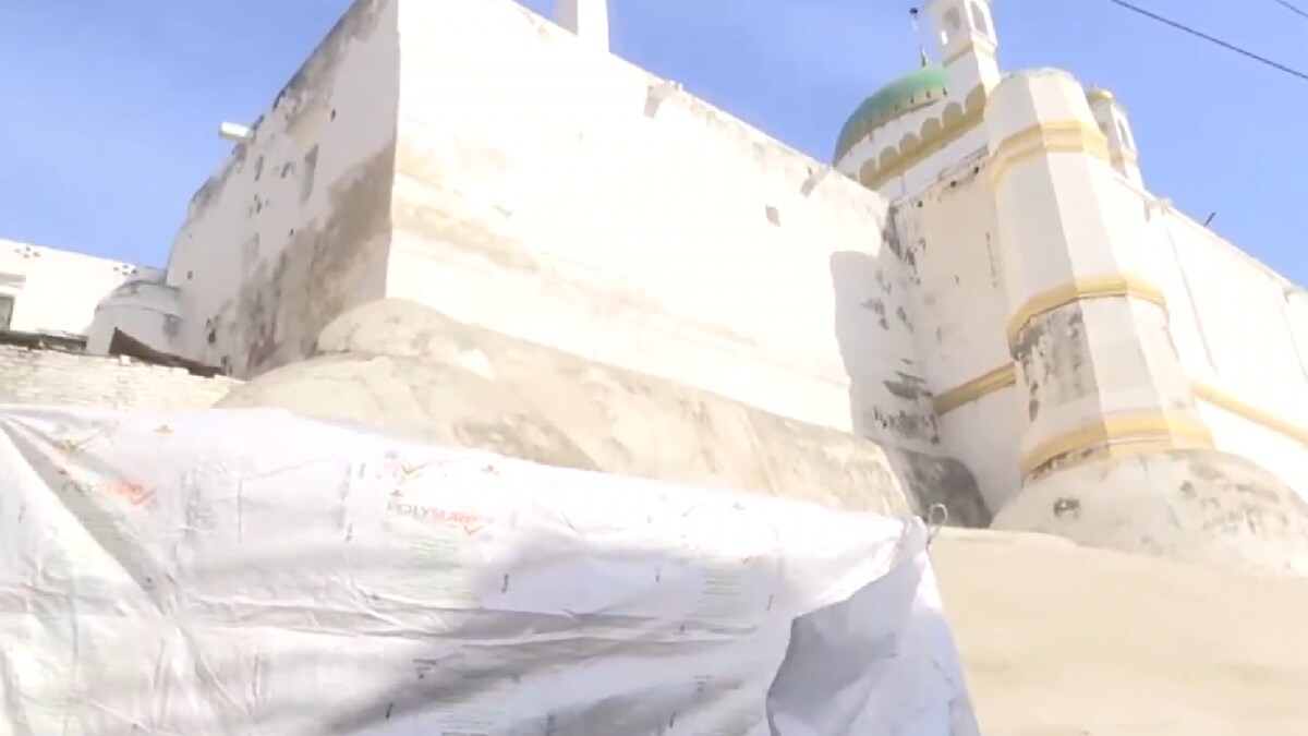 Authorities Cover Sambhal Jama Masjid, Nine Other Mosques With Tarpaulin Sheets Ahead Of Holi