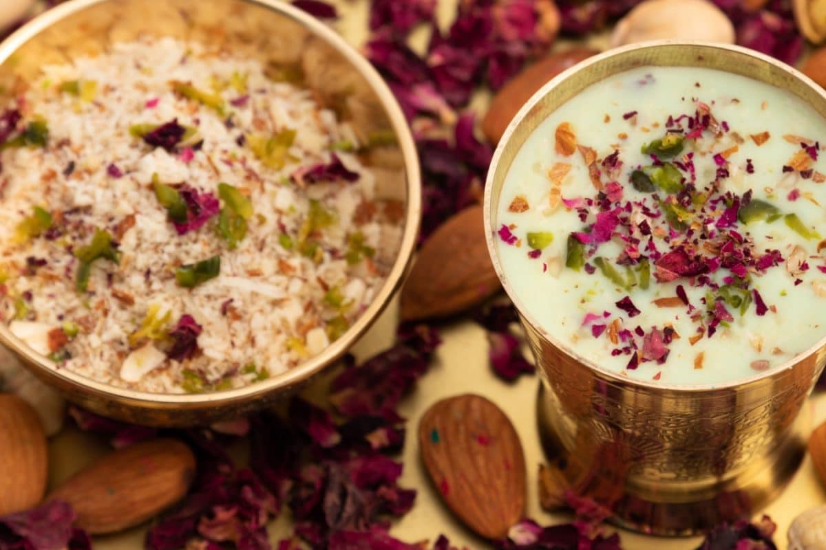 Splash into Holi with These 5 Delicious Dairy-Based Thandai Recipes