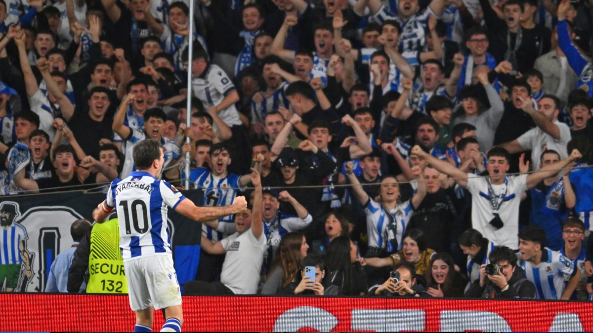 Oyarzabal's Penalty Strike Restricts United To 1-1 Draw Vs Sociedad In ...