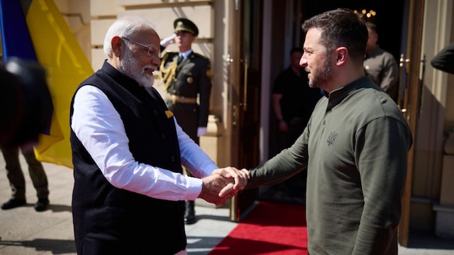 Prime Minister Narendra Modi (left) with Ukrainian President Volodymyr Zelenskyy in Kyiv, Ukraine, in August 2024. (Ukrainian Presidential Press Office via AP)