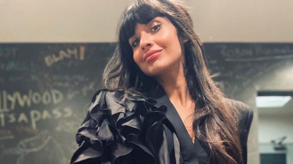 Jameela Jamil Had Only 17 In Bank When She Signed The Good Place