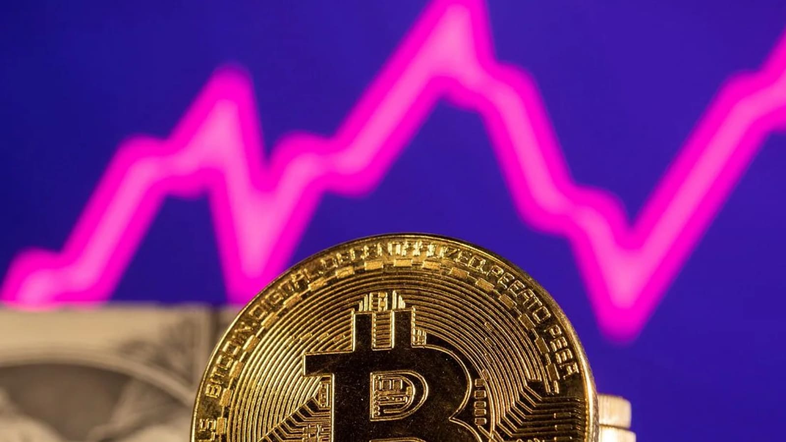 Bitcoin Falls 5% To $100K As Israel-Iran Conflict Shakes Global Markets |  Cryptocurrency News - News18