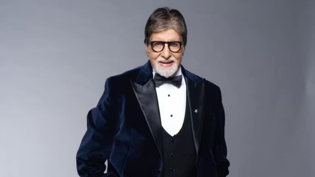 Amitabh Bachchan's Shlok Recital Resonates with Fans