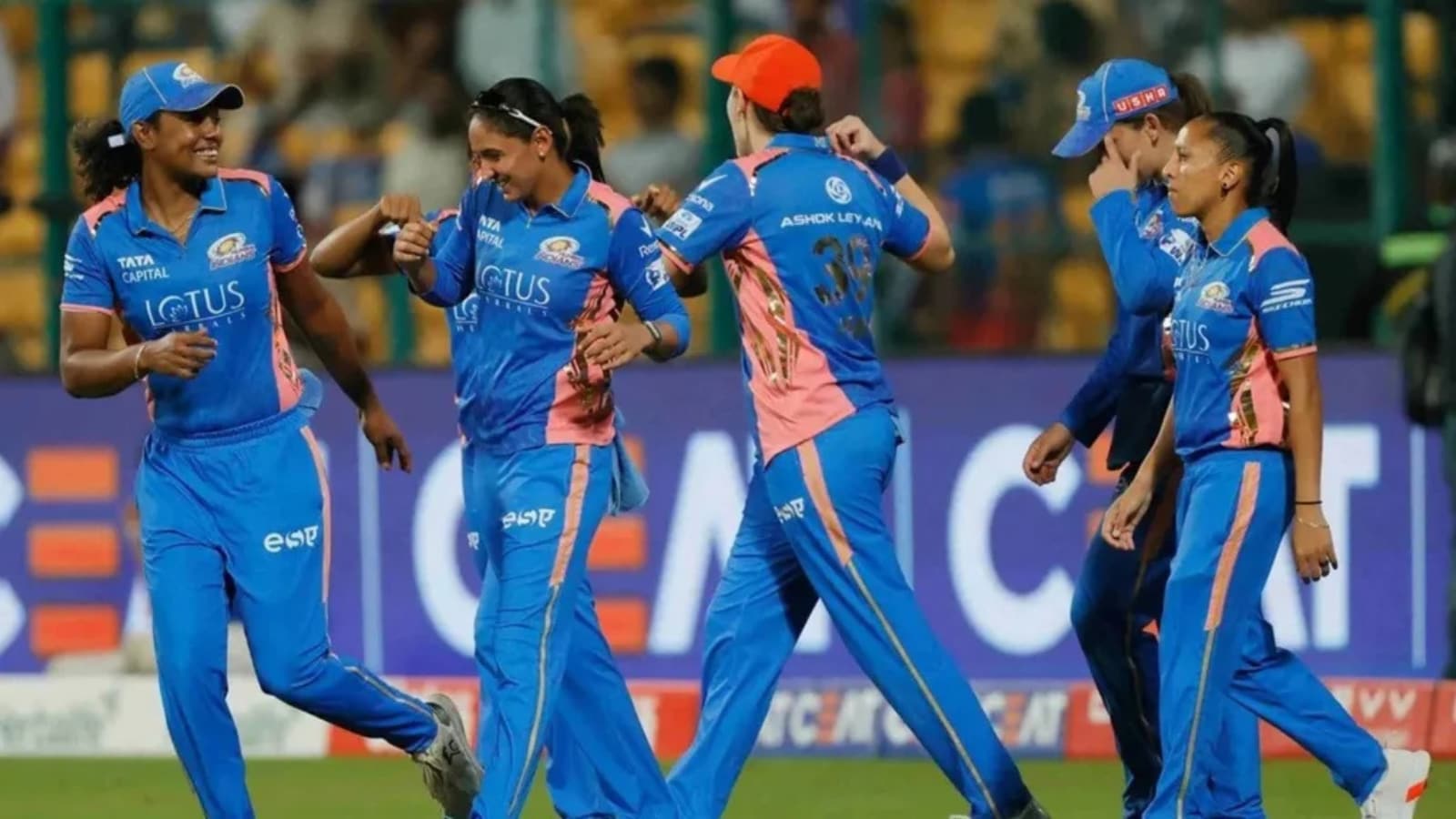 WPL 2025, MI vs DC: मुंबई इंडियंस की कप्तान हरमनप्रीत कौर ने कहा, 'चीजें  योजना के अनुसार नहीं हुईं...' | क्रिकेट समाचार - News18