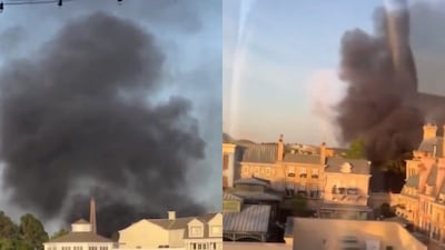 Video: Smoke Blankets Florida Sky As Structure At Walt Disney World's ...