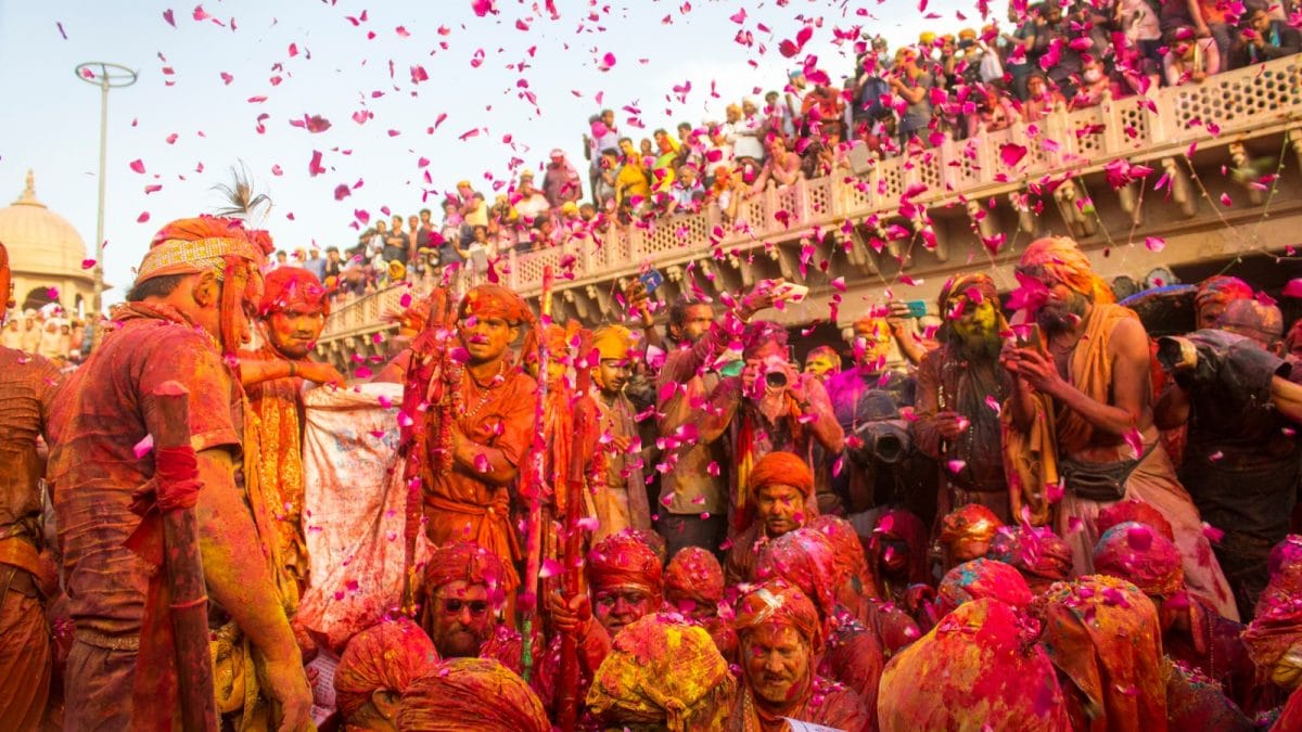 history of holi in telugu language