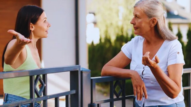 The woman even offers an apology if her own activities have ever caused any disturbance. (Representative Image)