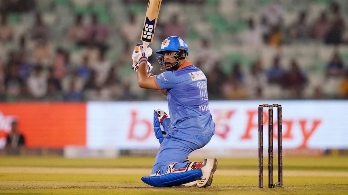 Vintage Yuvraj Singh Powers India to IML Final with Sixes