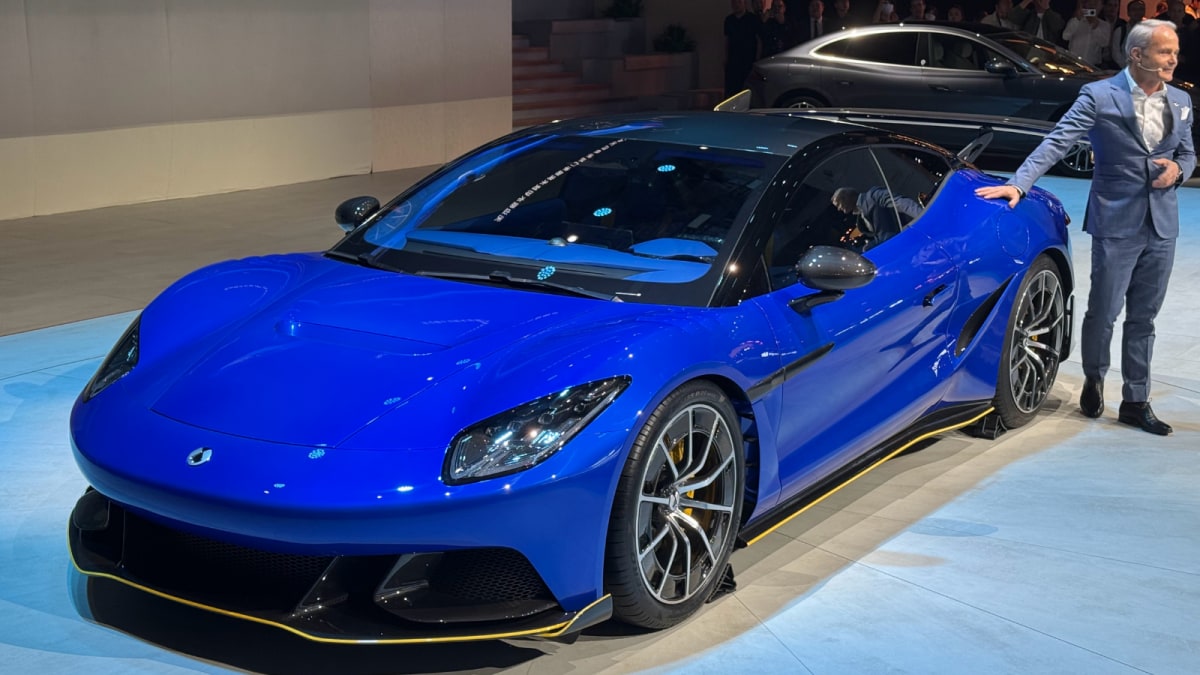 Denza Z: BYD Challenges Porsche 911 At Way Less Than Half The Price