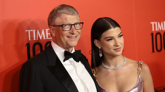 Billionaire philanthropist Bill Gates with his daughter, Phoebe Gates. (GETTY IMAGES via AFP)
