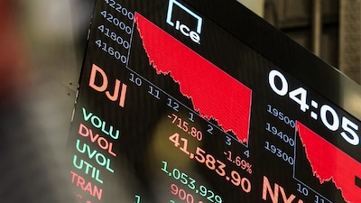 Trump Tariff Jitters Rock Wall Street; S&P, Dow, Nasdaq Slide Amid ...