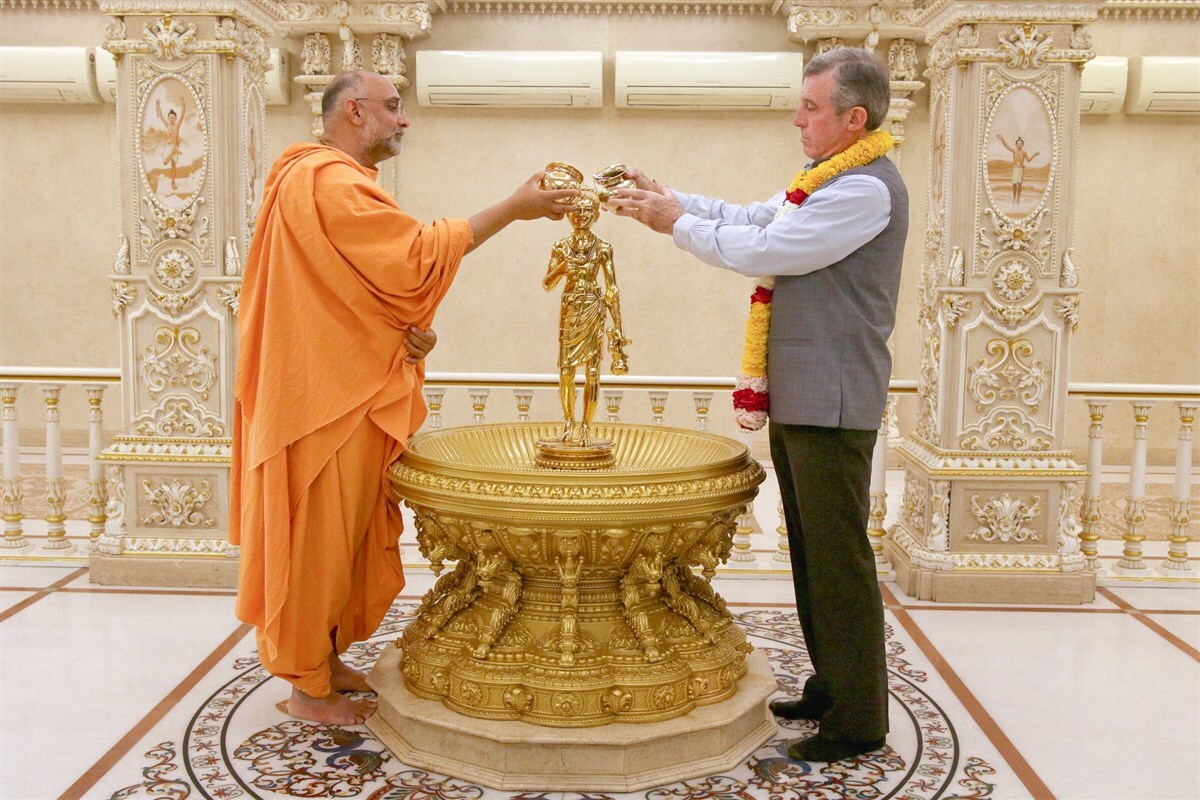 John Carney at Akshardham Temple John Carney at Akshardham Temple