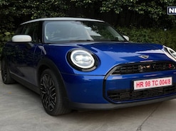 MINI Cooper S. (Photo: Shahrukh Shah/ News18) MINI Cooper S. (Photo: Shahrukh Shah/ News18)