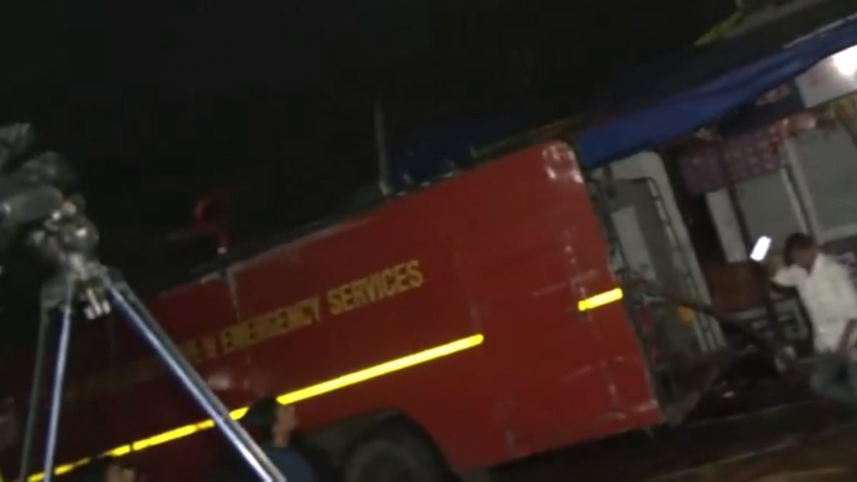 14 Killed, Several Injured As Massive Fire Engulfs Hotel In Central Kolkata do sex