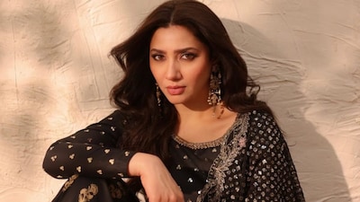 Pakistani Actress Mahira Khan DELETES Post Condemning Pahalgam Terror Attack | Movies News - News18 Pakistani Actress Mahira Khan DELETES Post Condemning Pahalgam Terror Attack | Movies News - News18
